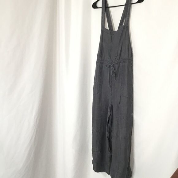Melrose and Market Cross Strap Jumpsuit (UC4) - Picture 2 of 6